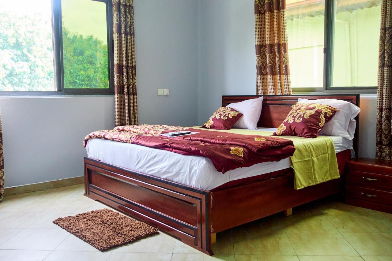 Indigo Cottage And Apartment คูมาซี ภายนอก รูปภาพ