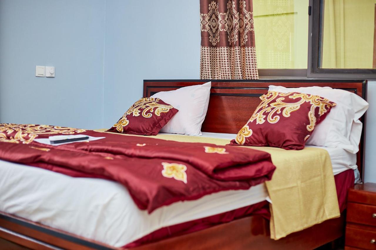 Indigo Cottage And Apartment คูมาซี ภายนอก รูปภาพ