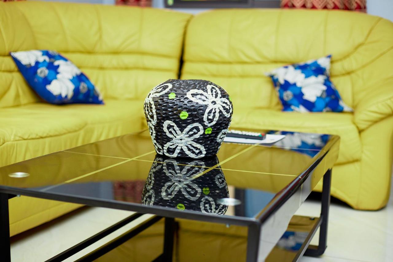 Indigo Cottage And Apartment คูมาซี ภายนอก รูปภาพ