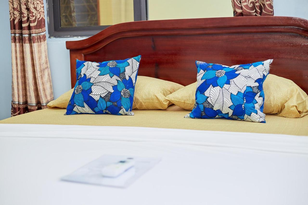 Indigo Cottage And Apartment คูมาซี ภายนอก รูปภาพ