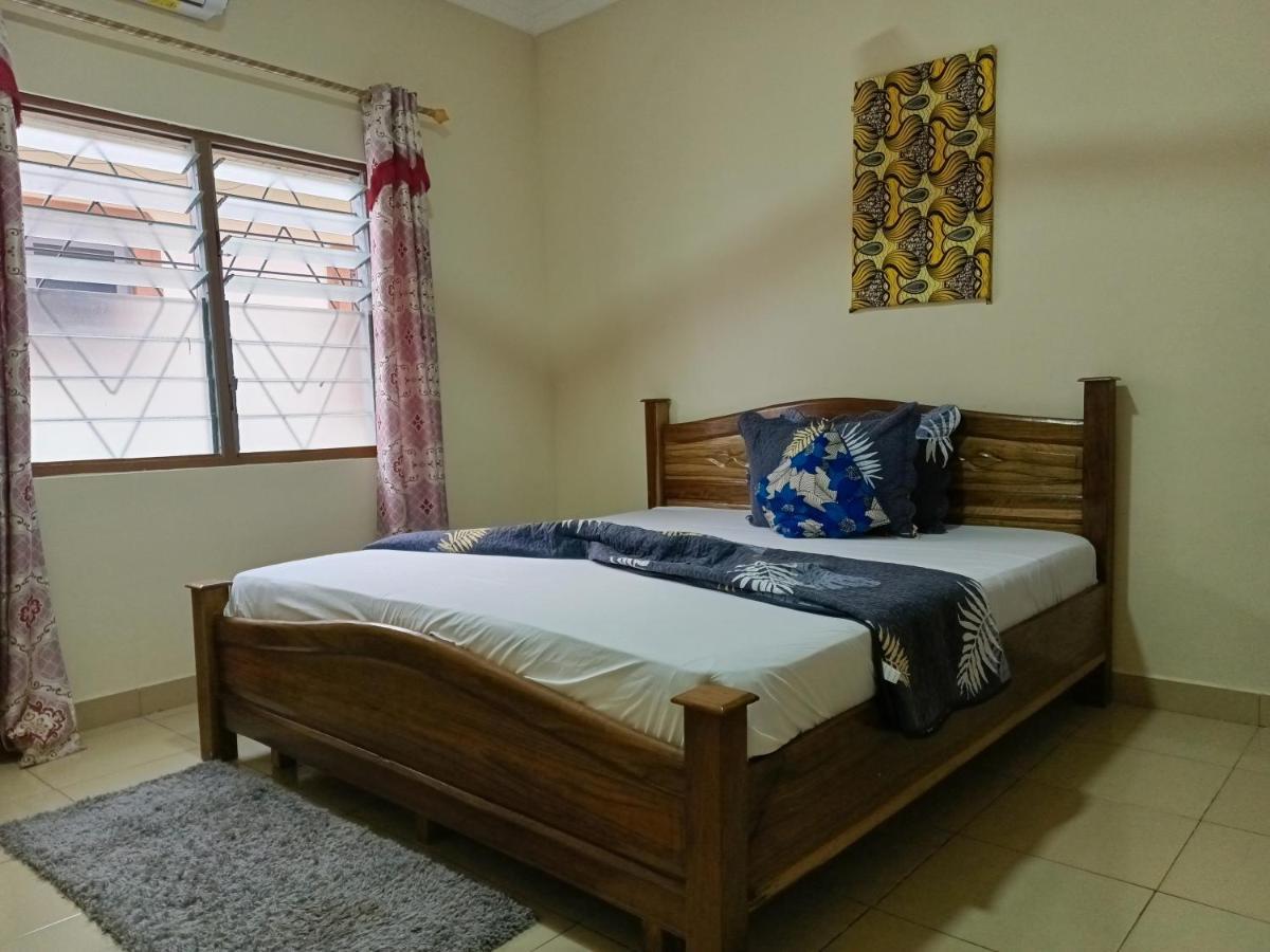 Indigo Cottage And Apartment คูมาซี ภายนอก รูปภาพ